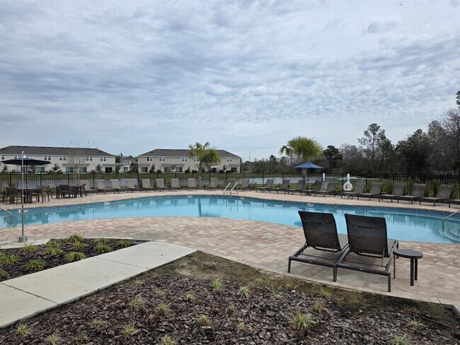 Building Photo - 3318 Composition St