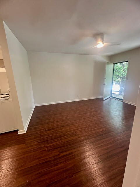 Building Photo - Live Near Vanderbilt & Belmont! Updated Condo with Pool Access