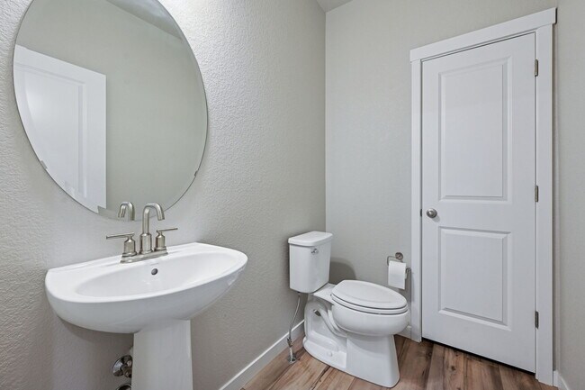 Building Photo - 8278 Turtle Lk Wy