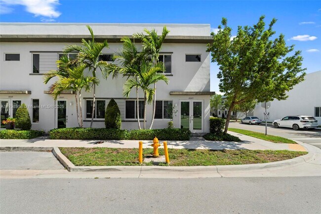 Building Photo - 10263 NW 66th St