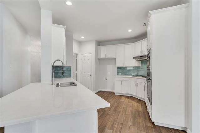 Building Photo - 1310 Blairwood Dr