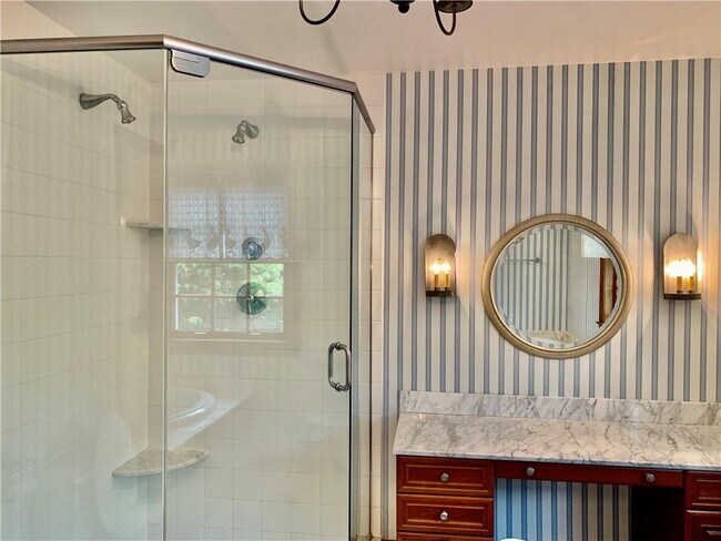 Building Photo - 6 Butts Rock Rd