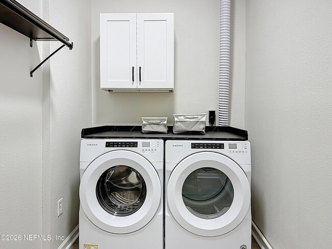 Building Photo - 13816 Herons Landing Way