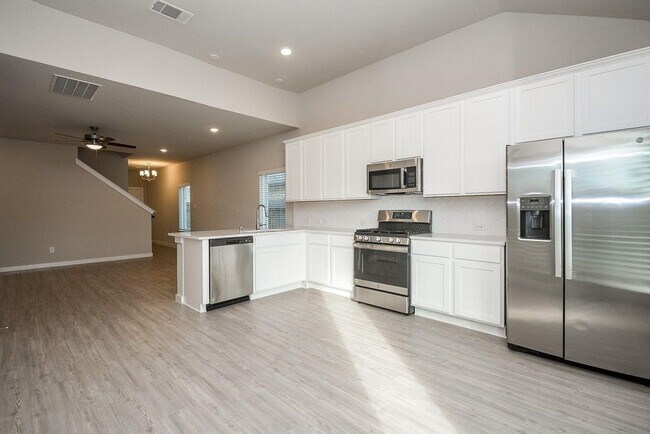 Building Photo - 21631 Coral Mist Dr