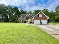 Building Photo - Spacious 3-Bedroom Nest with 2.5 Baths And...