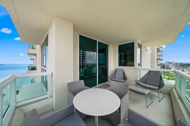 Building Photo - 101 S Fort Lauderdale Beach Blvd