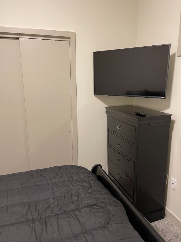 Building Photo - 1417 W9th St