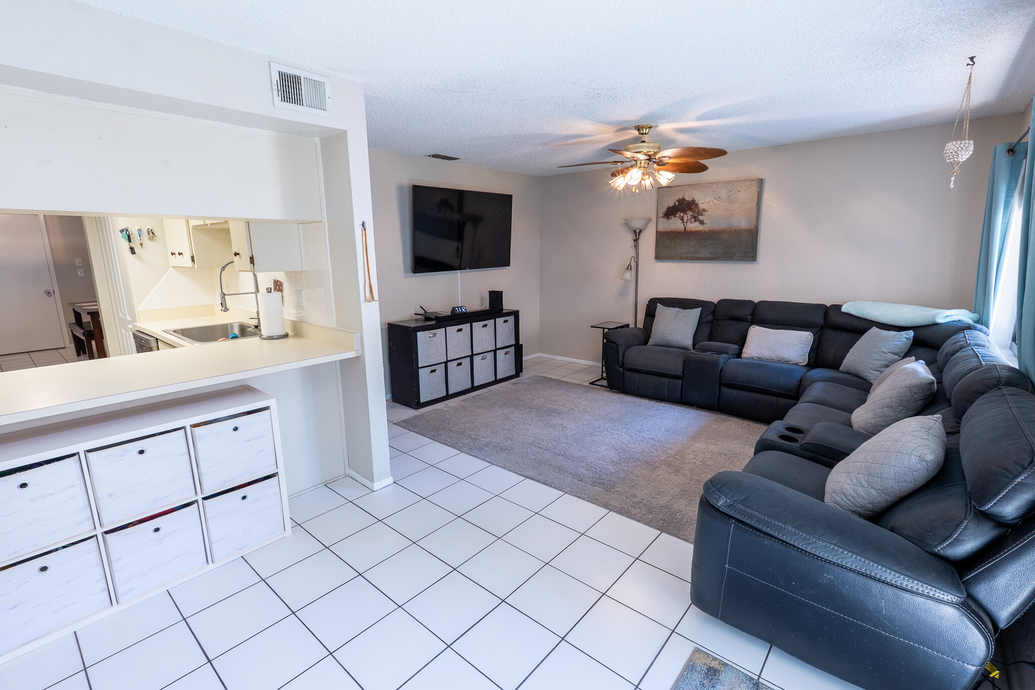 Building Photo - 8712 Bay Ct