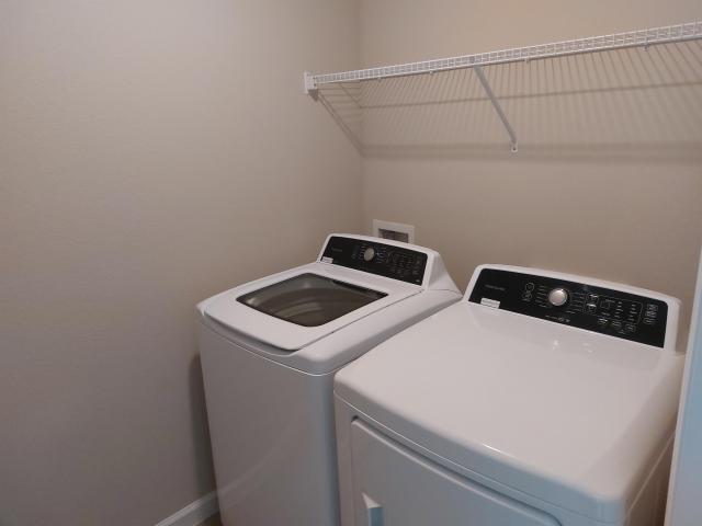 Building Photo - 3 bedroom in Jacksonville FL 32246