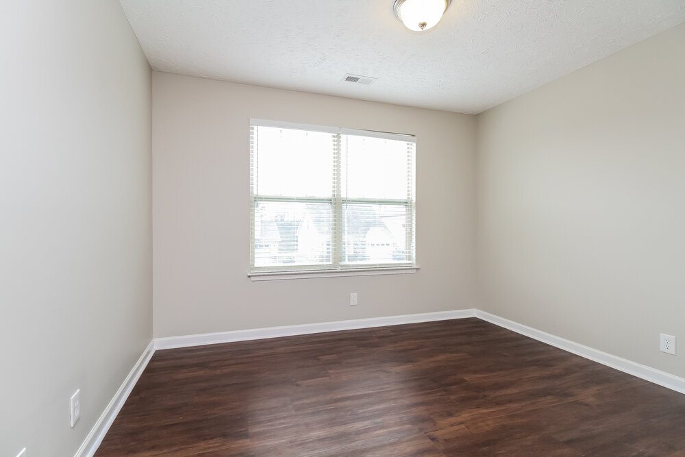 Building Photo - 1913 Warmingfield Dr