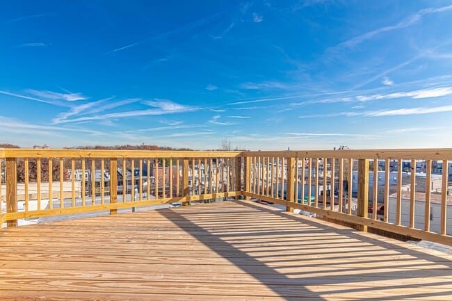 Building Photo - 3509 Chestnut Ave