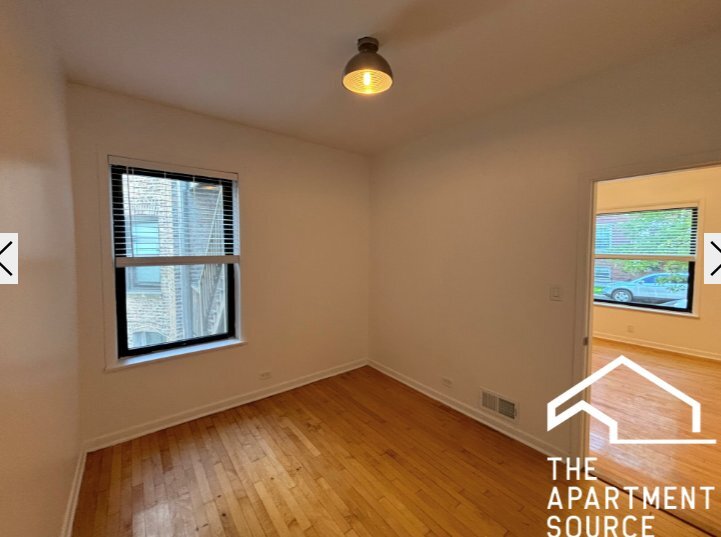 Building Photo - 3138 W Schubert Ave