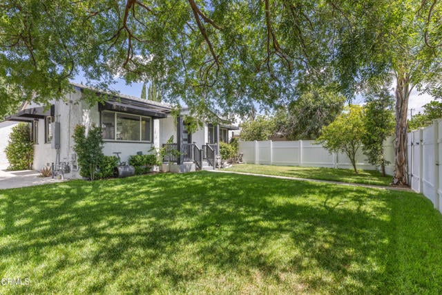 Building Photo - 11125 Welby Way