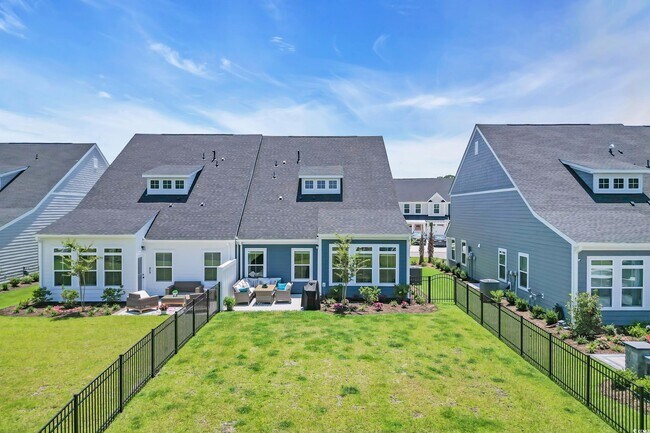 Building Photo - 8906 Freya Wy