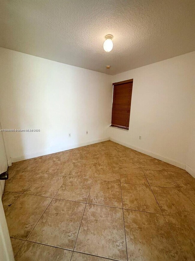 Building Photo - 9032 SW 208th Terrace