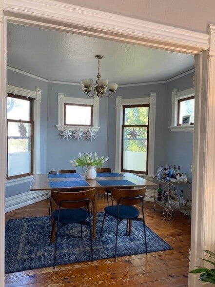 Building Photo - 402 Rogers St