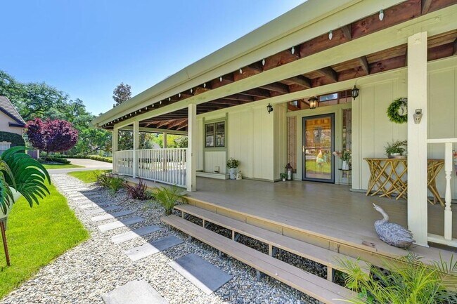 Building Photo - Rancho Murieta Treasure