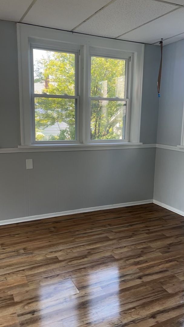 Building Photo - 3-Bedroom, 1-Bathroom Single Family Home f...