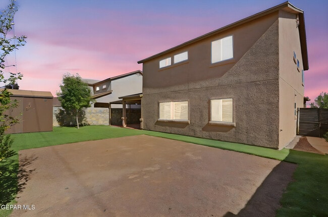 Building Photo - 363 Duskwood St