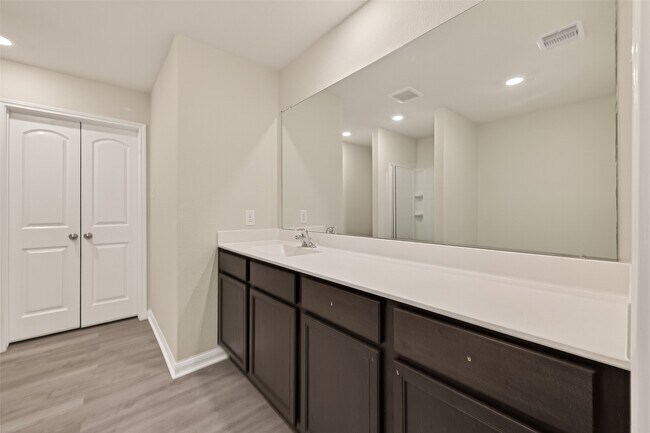 Building Photo - 20611 Bauer Moonlight Dr