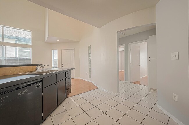 Building Photo - 4617 Talina Way