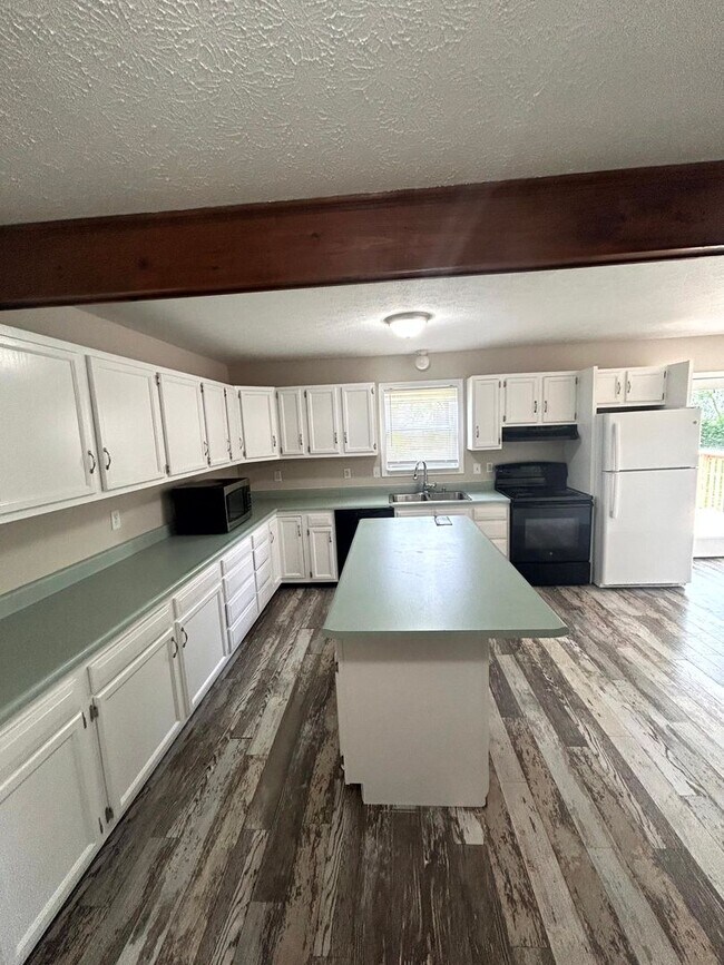 Building Photo - 9800 Orlandi Ct