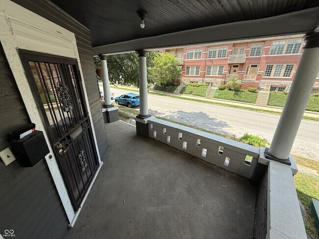 Building Photo - 2111 N Pennsylvania St