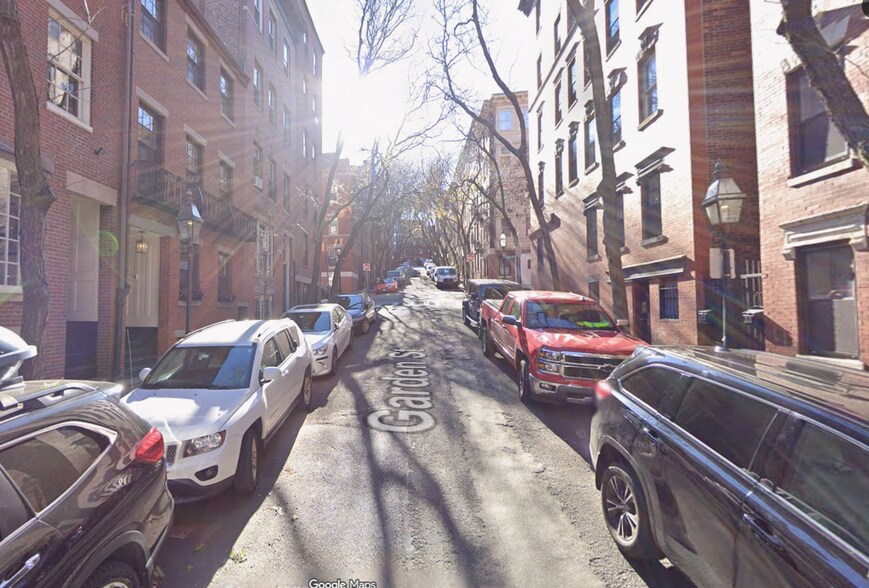 Building Photo - 25 Garden St