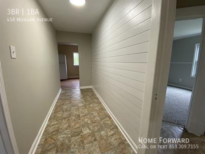 Building Photo - 458 Morgan Ave