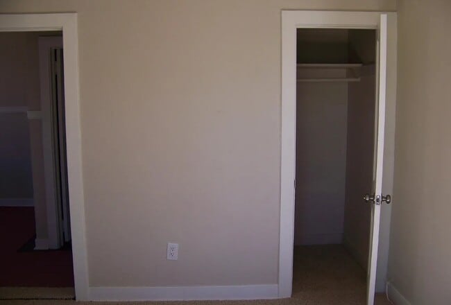 Building Photo - 3805 N 9th Pl