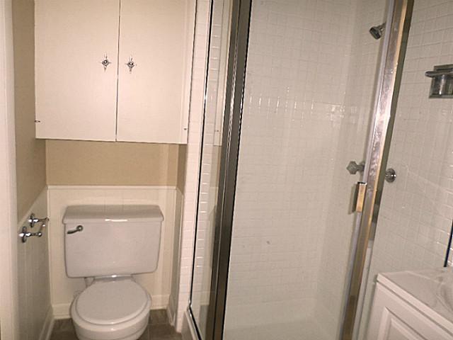 Building Photo - 1514 Regina Ct S