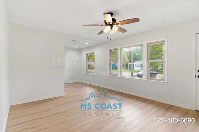 Building Photo - 3713 Belmede Dr