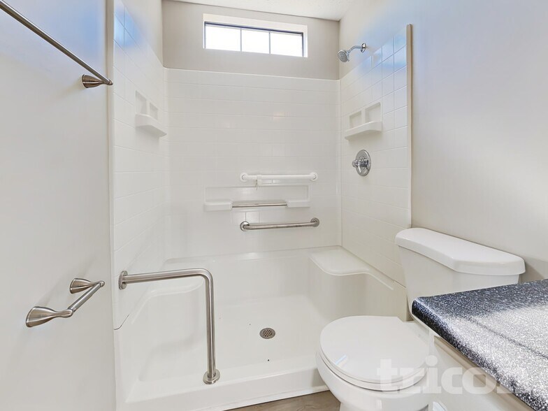 Building Photo - 1224 Stradford Ct