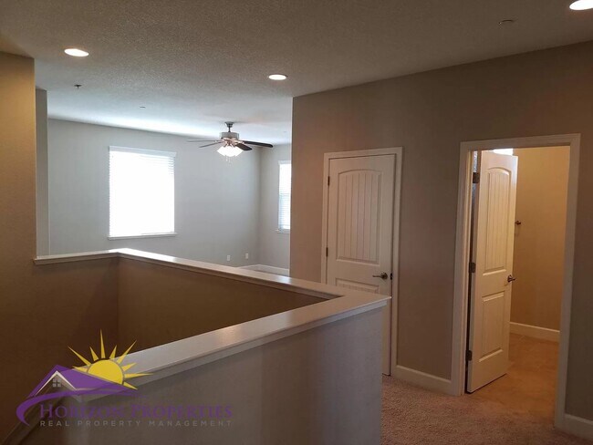 Building Photo - Spacious 5 Bed 4 Bath 3 Car Garage 2,980 Sq. Ft. Fiddyment Ranch Home in Roseville