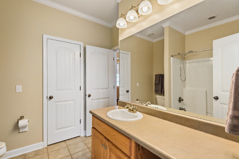 Building Photo - 137 Greyfox Trail