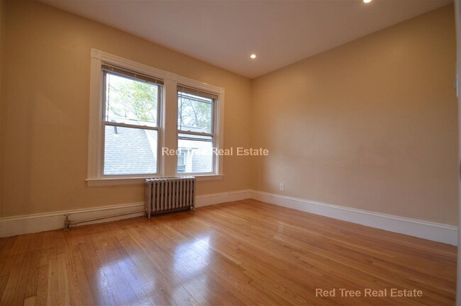 Building Photo - 66 Hyde Park Avenue Apt #66, Boston, MA 02...