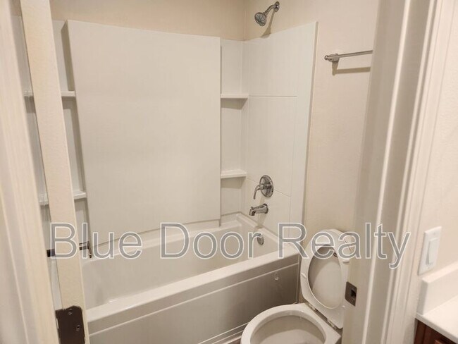 Building Photo - 1224 Tierra Verde Loop