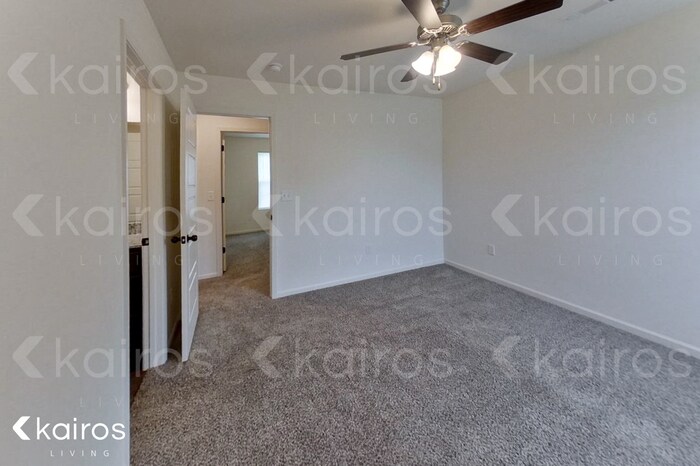 Building Photo - 202 Fieldstone Cir