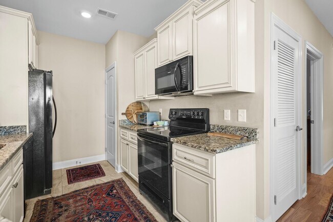 Building Photo - 133 Puffin Dr