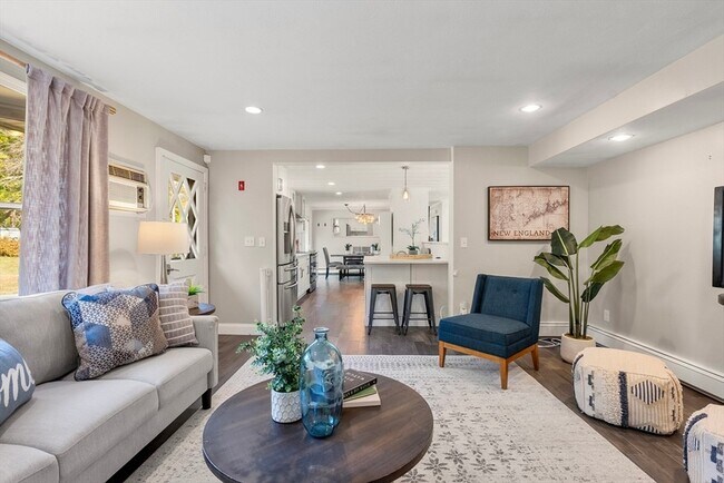 Building Photo - 62 Gregory Rd