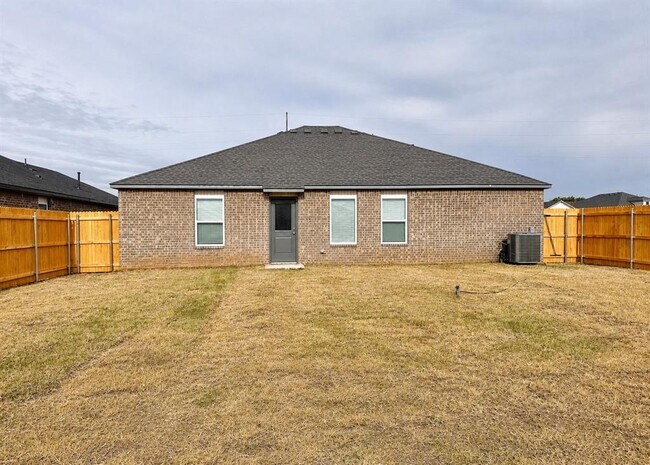 Building Photo - 16216 Harvester Dr