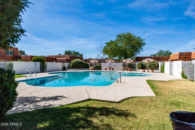 Building Photo - 7804 N 47th Ave