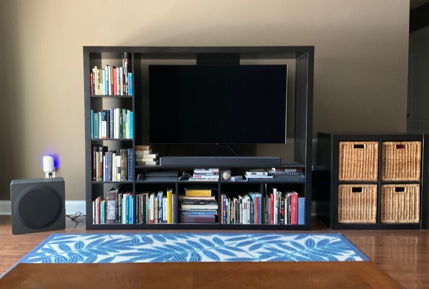 Living Room - 100 West Ave