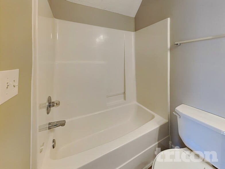 Building Photo - 1811 Packard Ct