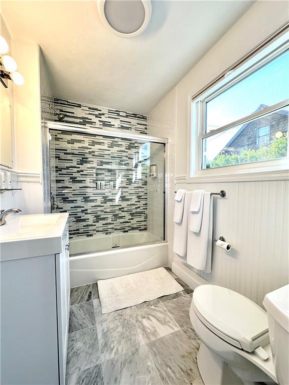 Building Photo - 90 Wolcott Ave