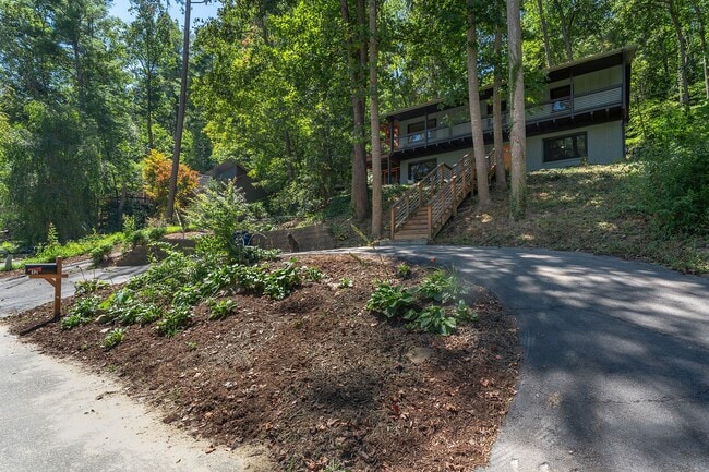 Building Photo - Furnished Asheville Rental w/ River Views!