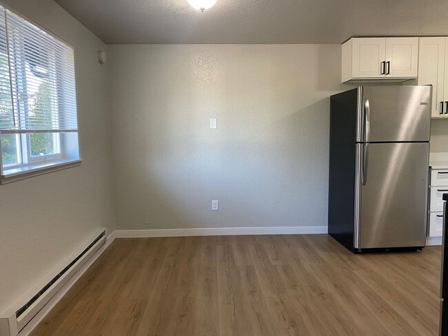 Interior Photo - 1 and 2 bedroom apartments in Lakewood!