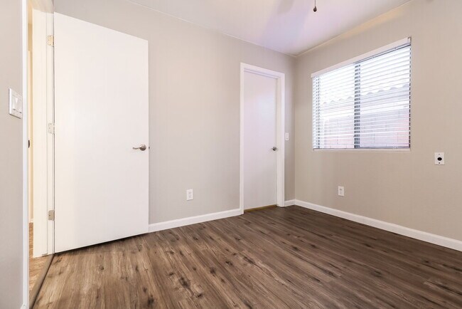 Building Photo - 23837 W Papago St