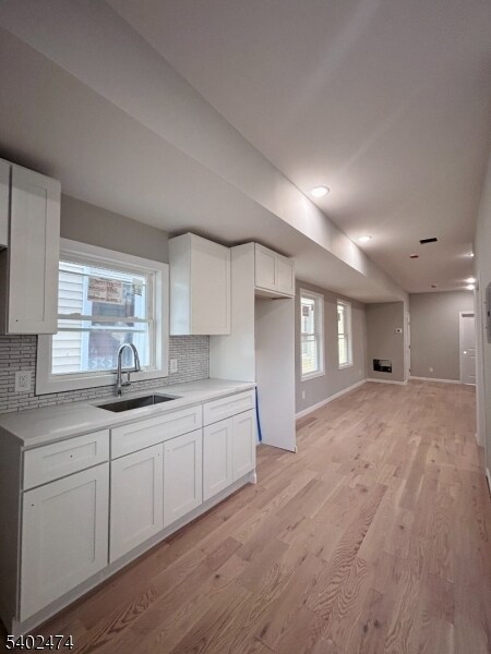 Building Photo - 788 E 18th St