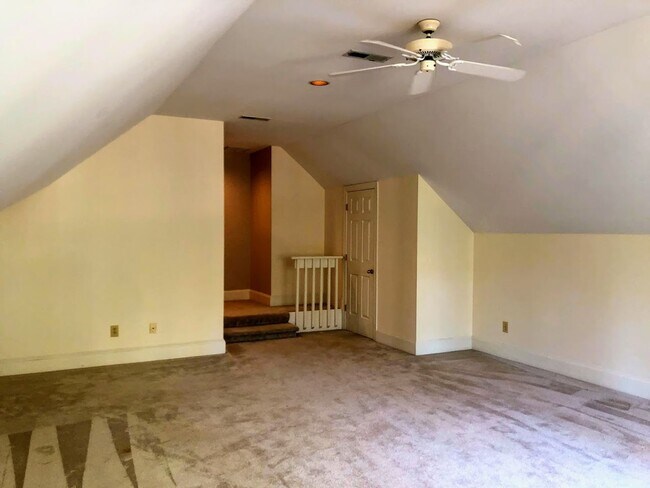 Building Photo - Porters Neck Plantation / Futch Creek Rd